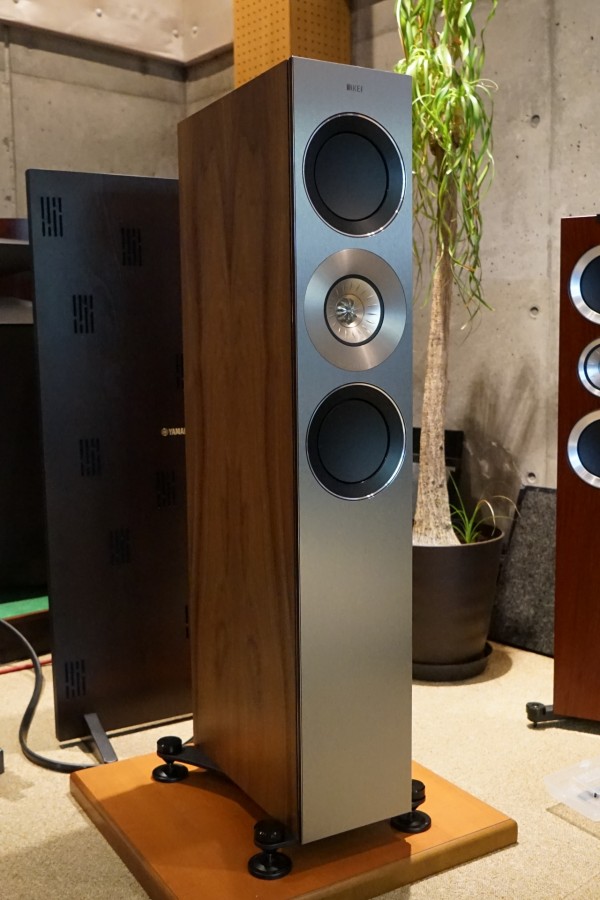 KEF 「Reference3」