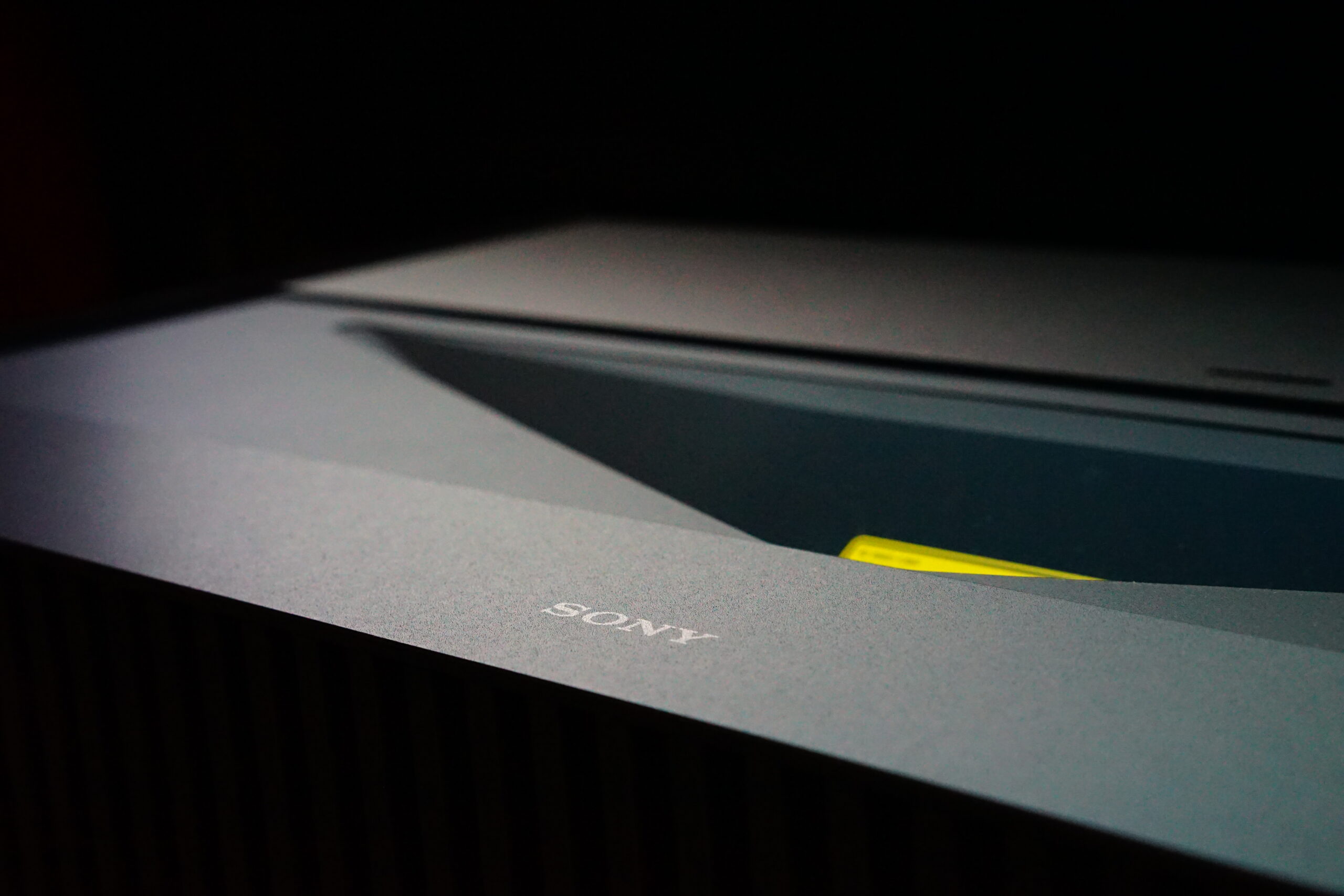 SONY 超短焦点4K HDRホームシアタープロジェクター VPL-VZ1000 試写会