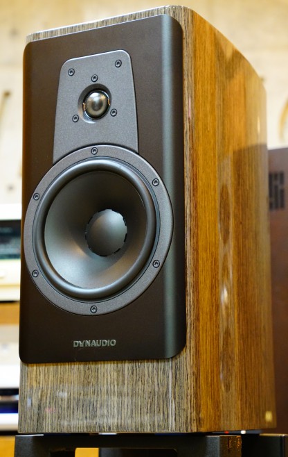 DYNAUDIO CONTOUR 20