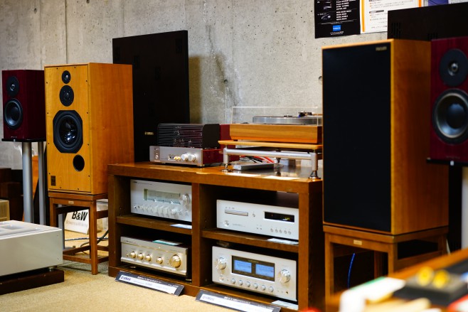 Harbeth Super HL5 Plus　LINN MAJIK LP12 YAMAHA A-S3000 LUXMAN D-05u L-505uXII 山口県オーディオショップ