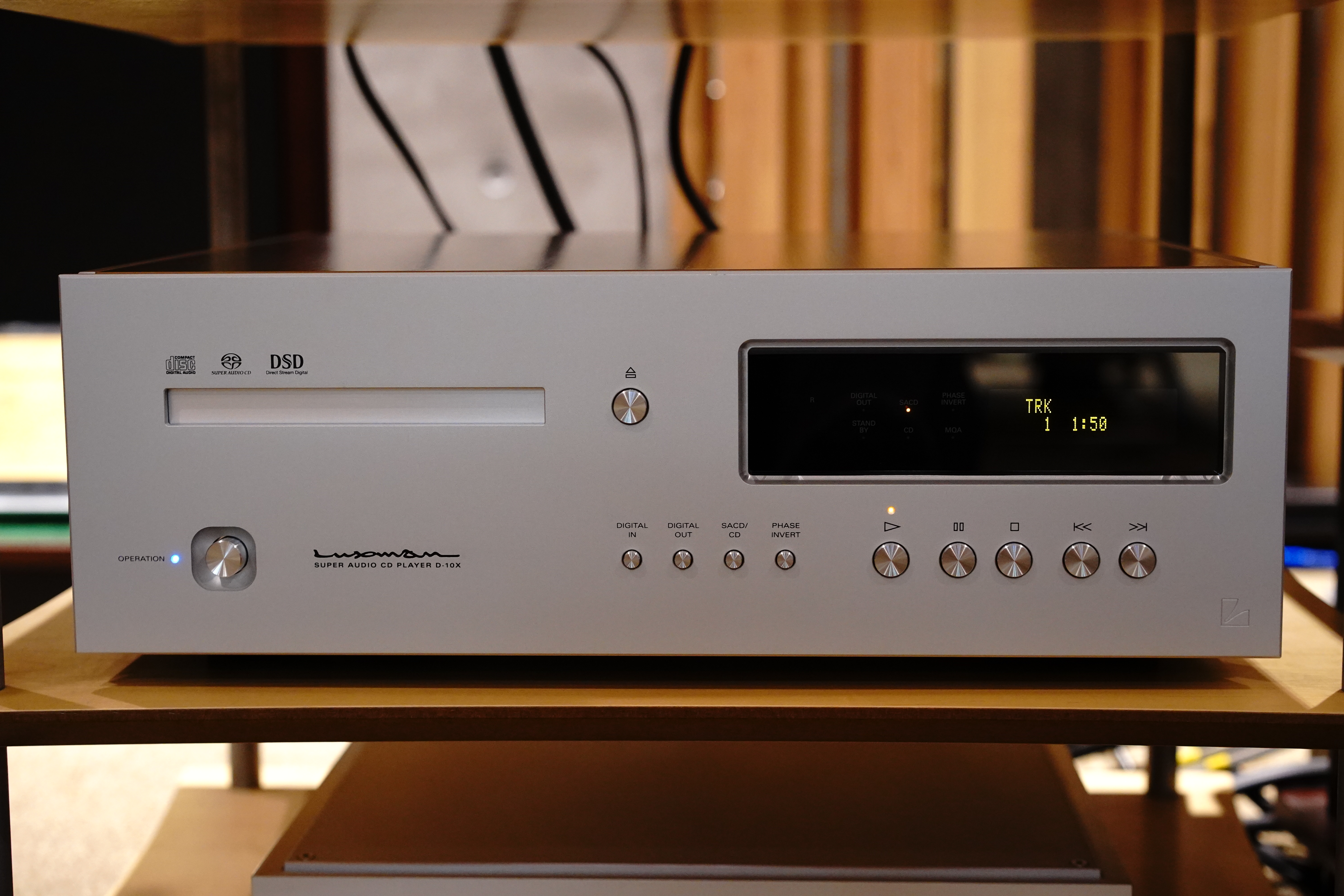 LUXMAN D-10X,SOUNDTEC,山口県オーディオショップ、広島県オーディオ、島根県オーディオ、福岡県オーディオ