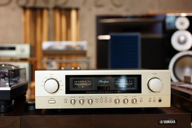 Accuphase E-280