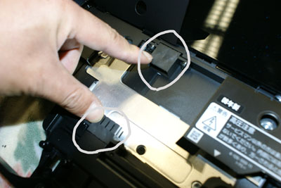 BRAVIA KDL-ZX1_2