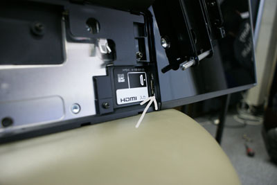 BRAVIA KDL-ZX1_8