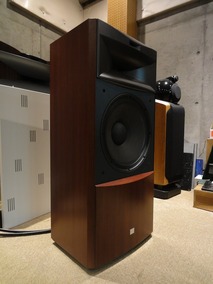 JBL S4700 ACCUPHASE  P-6100 DP-700 YAMAHA 調音パネルTCH